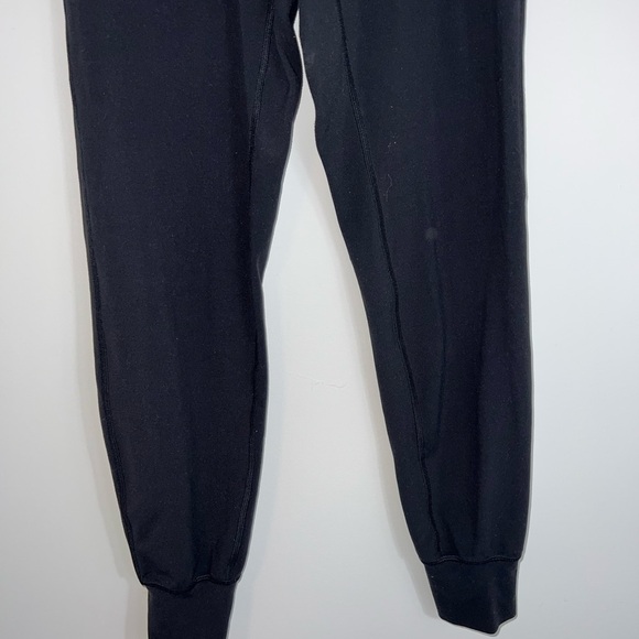 Lululemon Align black Jogger size 2 - Picture 3 of 13